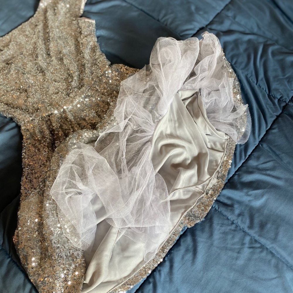 LAST CALL ITEM! B. Smart Dress